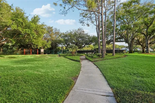 $749,000 | 17922 Clear Lake Drive, Lutz, FL 33548