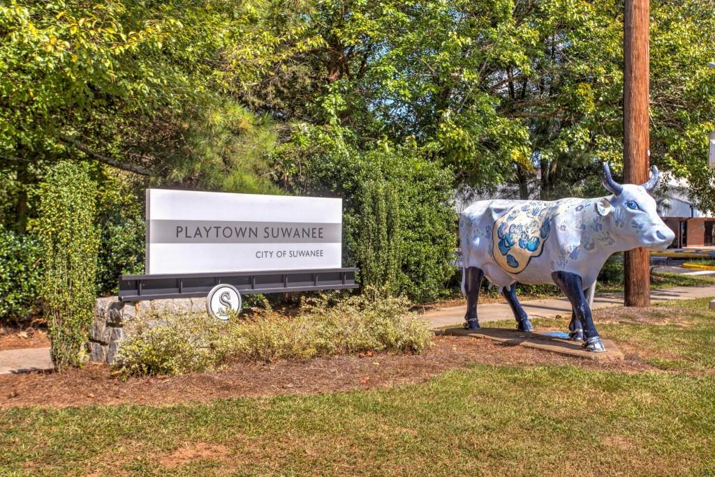2773 Apperson Way Suwanee, GA 30024 - Photo 16 of 24 a sign on the side of the building