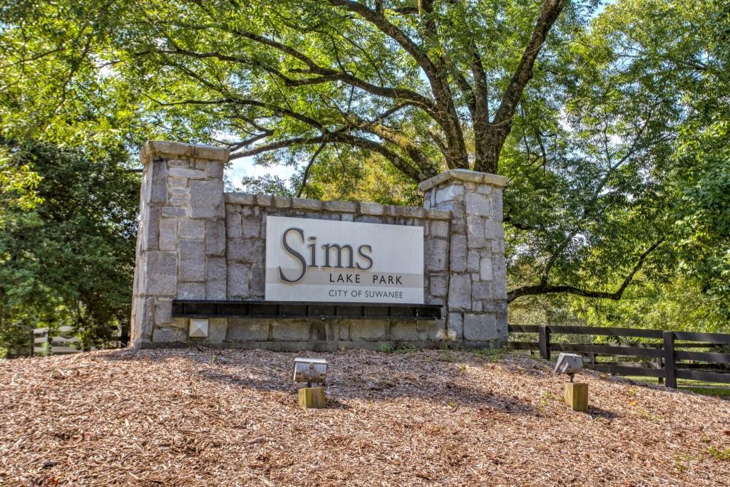 2773 Apperson Way Suwanee, GA 30024 - Photo 17 of 24 a sign that is on the side of the road