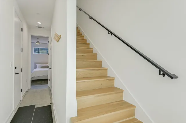 $4,000 | 410 West Alpine Road, Unit 3, Austin, TX 78704