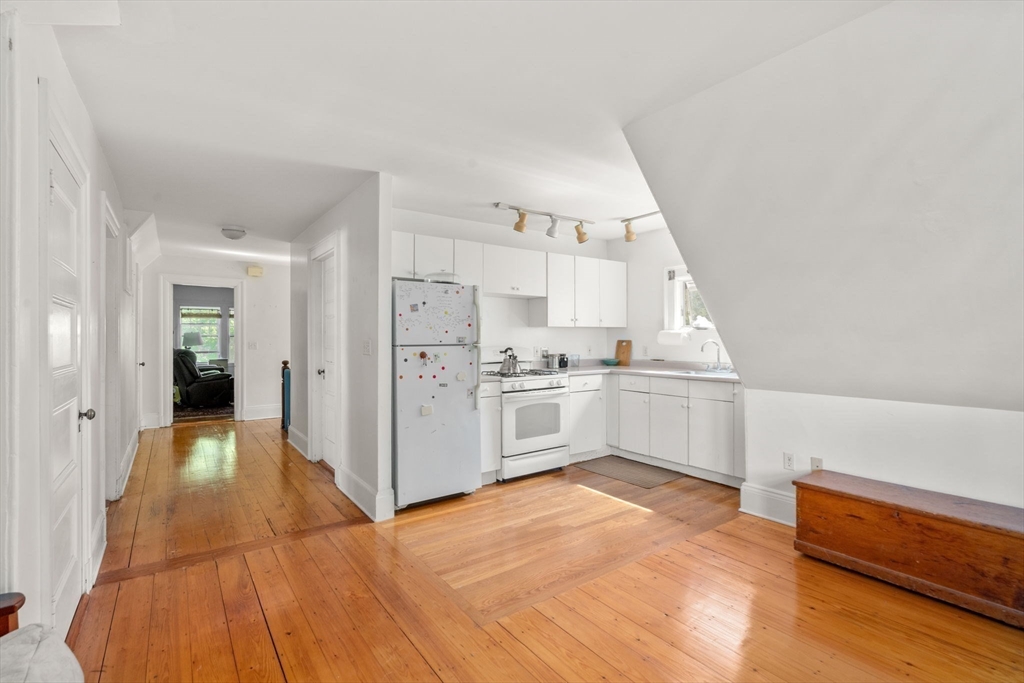 18 Milton Road Brookline, MA 02445 - Photo 16 of 22