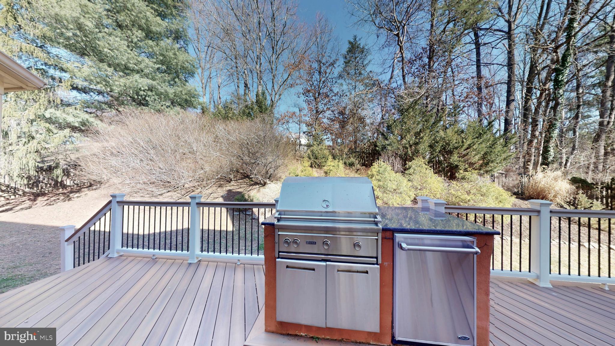 9728 Middleton Ridge Road Vienna, VA 22182 - Photo 24 of 81