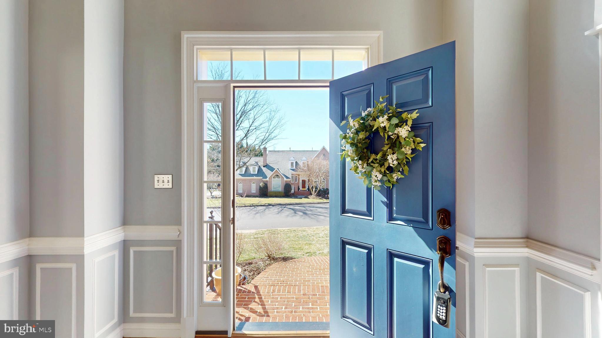 9728 Middleton Ridge Road Vienna, VA 22182 - Photo 3 of 81