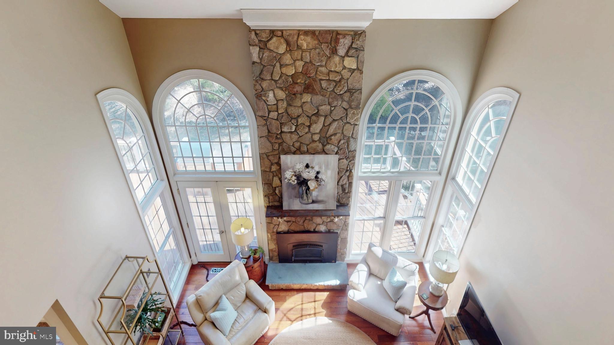 9728 Middleton Ridge Road Vienna, VA 22182 - Photo 32 of 81