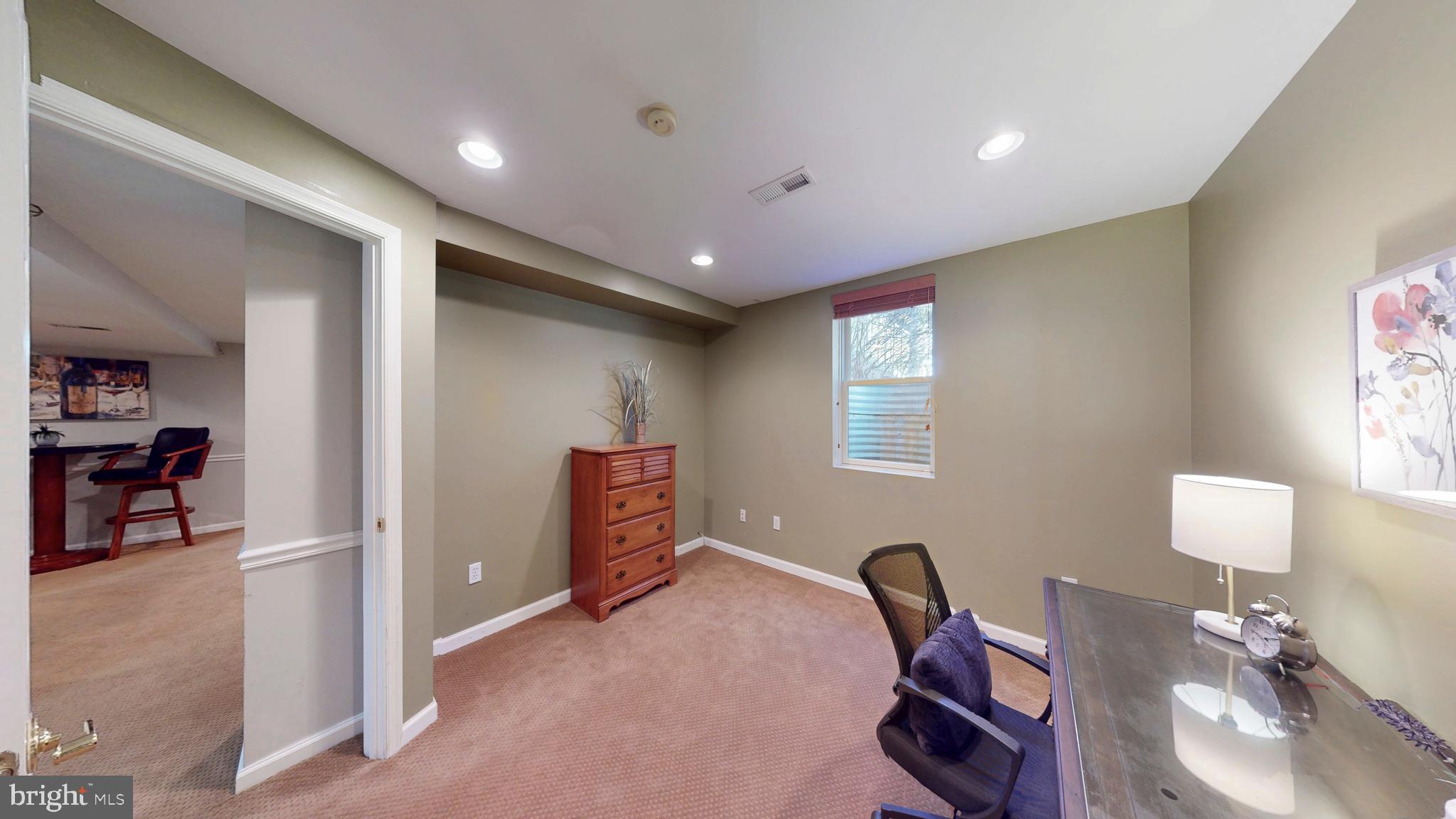 9728 Middleton Ridge Road Vienna, VA 22182 - Photo 65 of 81