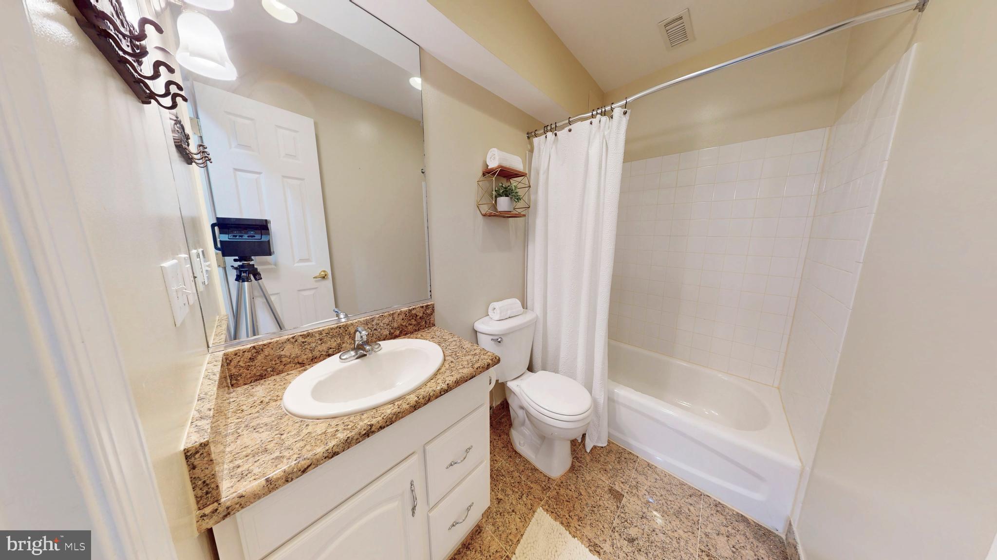 9728 Middleton Ridge Road Vienna, VA 22182 - Photo 66 of 81