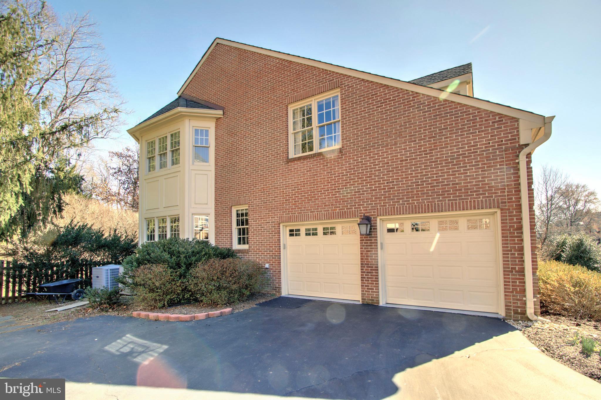 9728 Middleton Ridge Road Vienna, VA 22182 - Photo 71 of 81