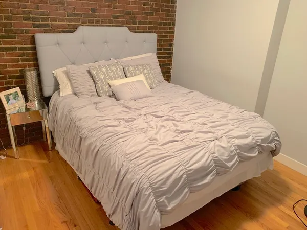 $3,768 | 178 North Street, Unit 2, Boston, MA 02113