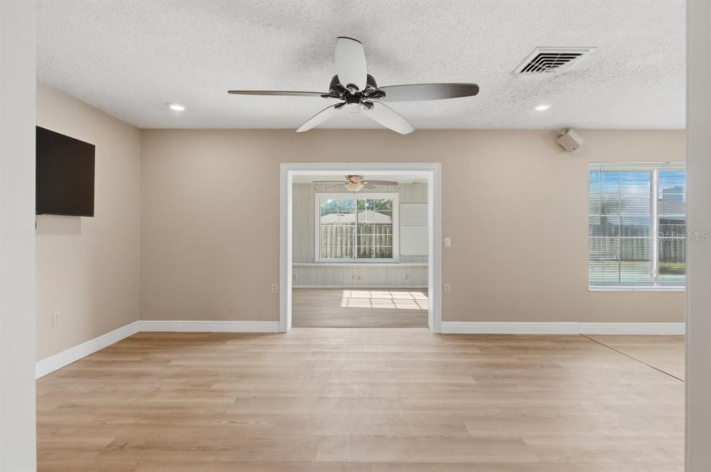310 Keystone Road Auburndale, FL 33823 - Photo 11 of 56 Gallery Image 11
