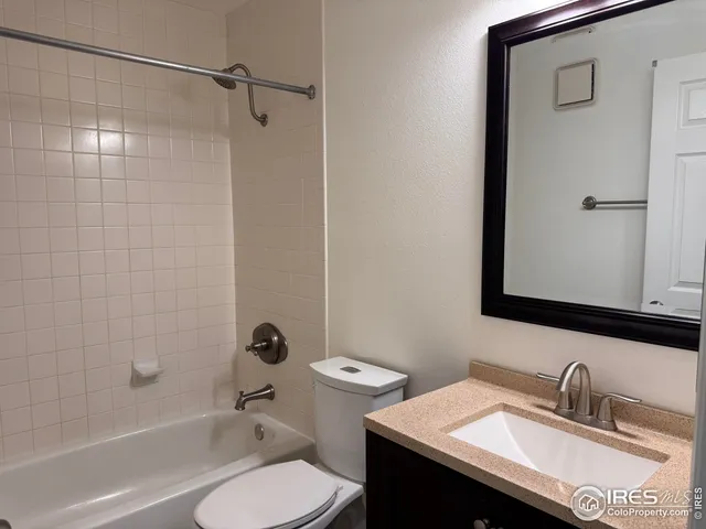 $393,500 | 4658 White Rock Circle, Unit 5, Boulder, CO 80301