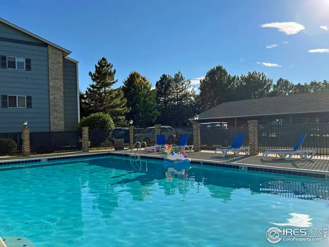 $393,500 | 4658 White Rock Circle, Unit 5, Boulder, CO 80301
