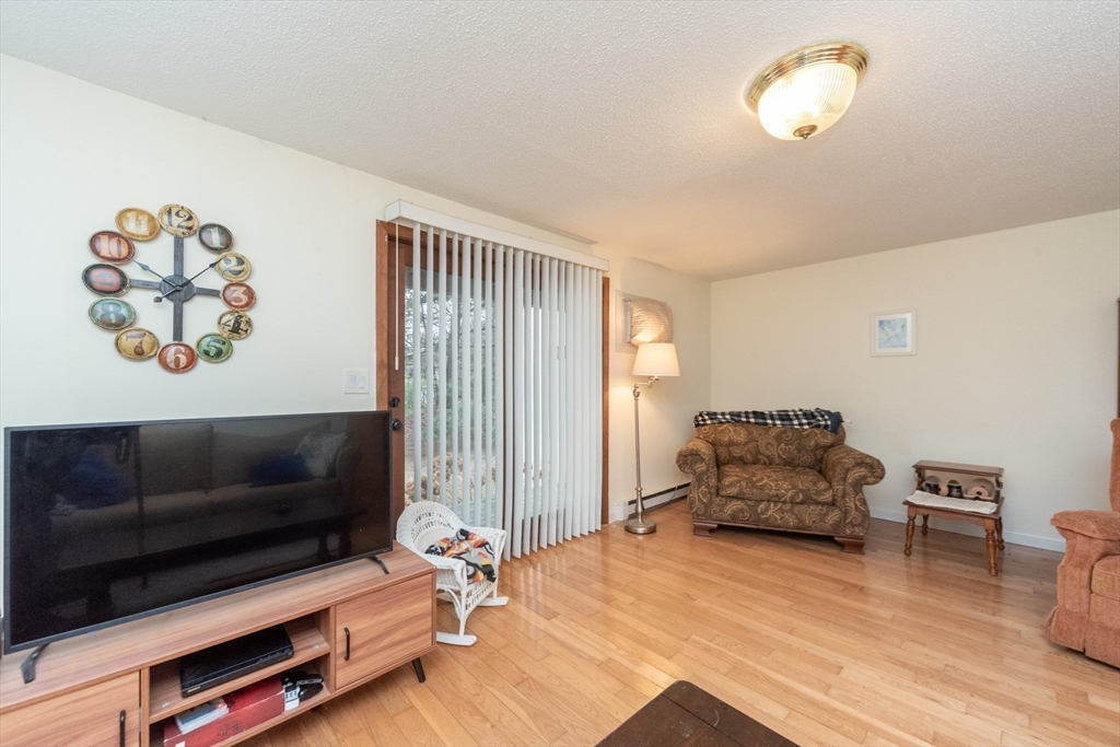 162 Ayer Road, Unit G5 Shirley, MA 01464 - Photo 11 of 36 Gallery Image 11