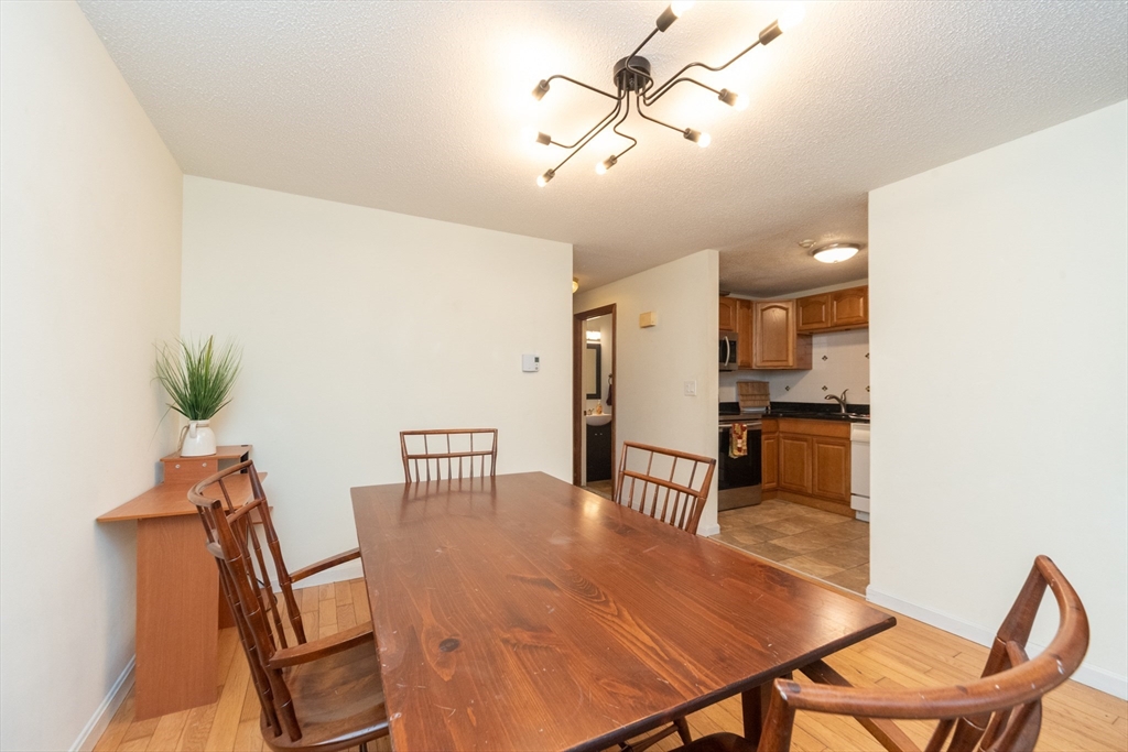 162 Ayer Road, Unit G5 Shirley, MA 01464 - Photo 8 of 36 Gallery Image 8