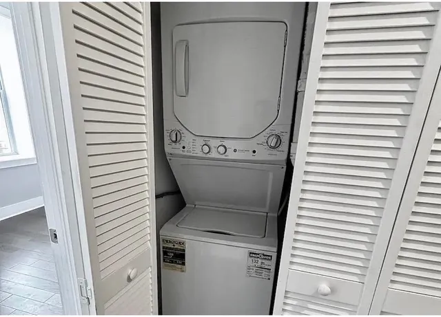 $1,300 | 21 Hancock Avenue, Unit 1, Jersey City, NJ 07307