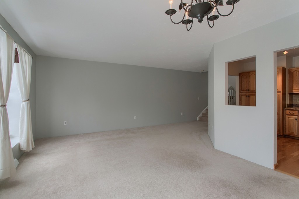 911 Ridgefield Circle, Unit C Clinton, MA 01510 - Photo 9 of 30 Gallery Image 9