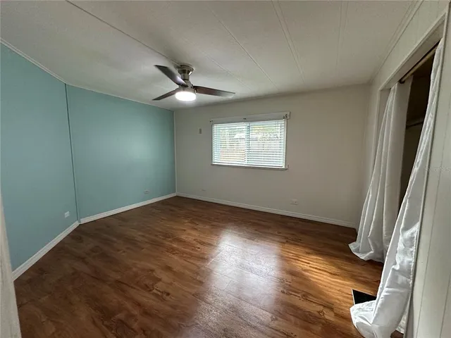 $1,700 | 24007 River Road, Astor, FL 32102