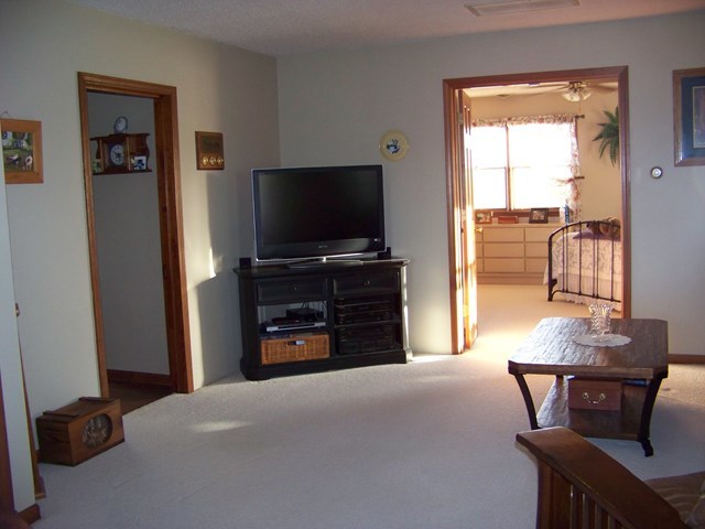 26049 Shiloh Road Centertown, MO 65023 - Photo 29 of 52