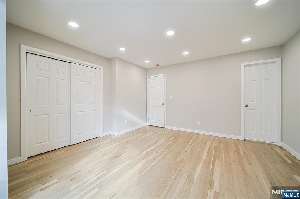 196 Madison Avenue, Unit 15 Cresskill, NJ 07626 - Photo 16 of 25