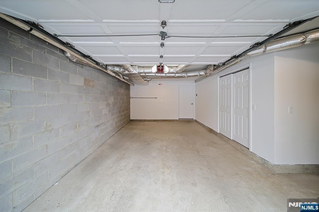 196 Madison Avenue, Unit 15 Cresskill, NJ 07626 - Photo 23 of 25