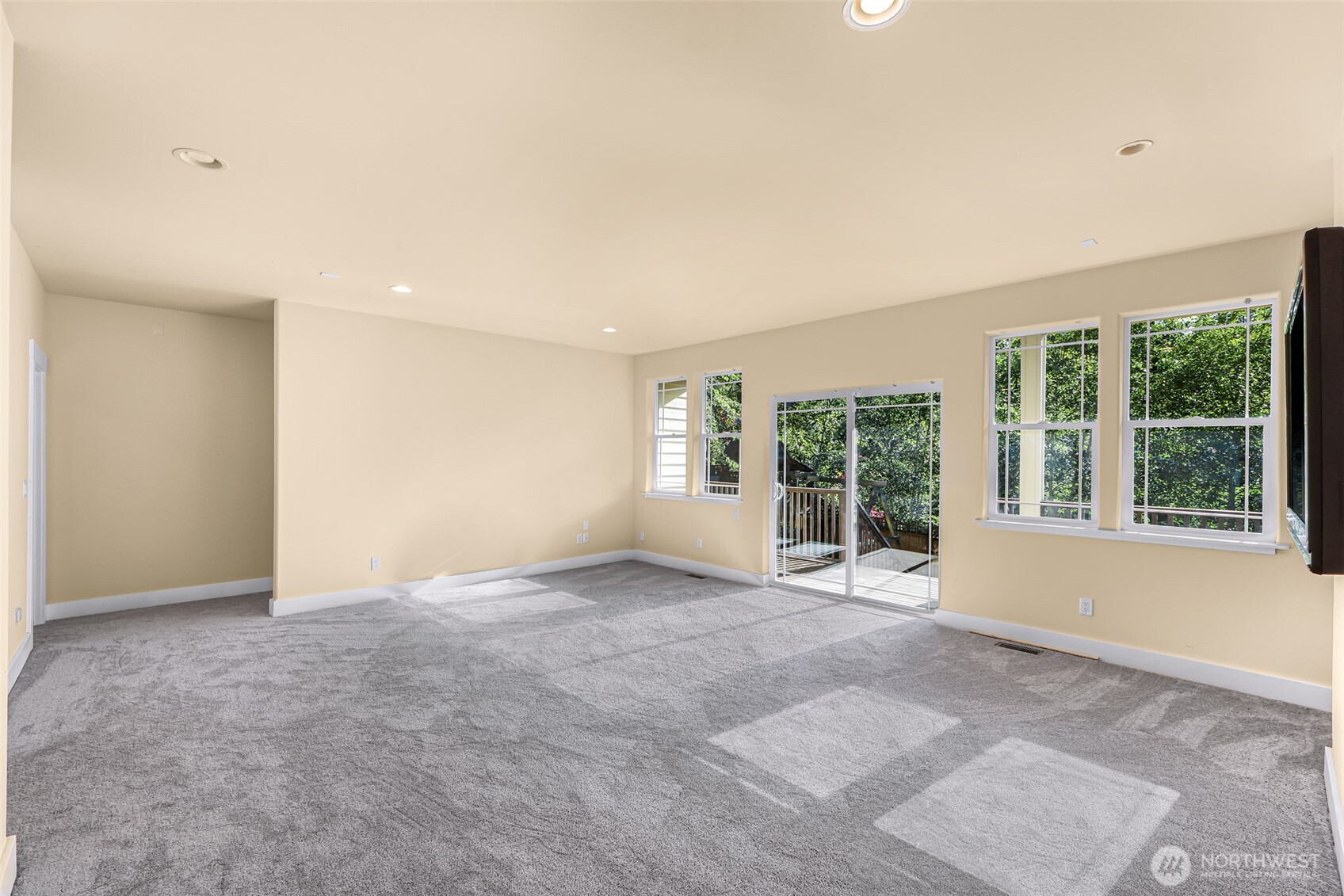 1235 Geneva Hills Road Bellingham, WA 98229 - Photo 23 of 40
