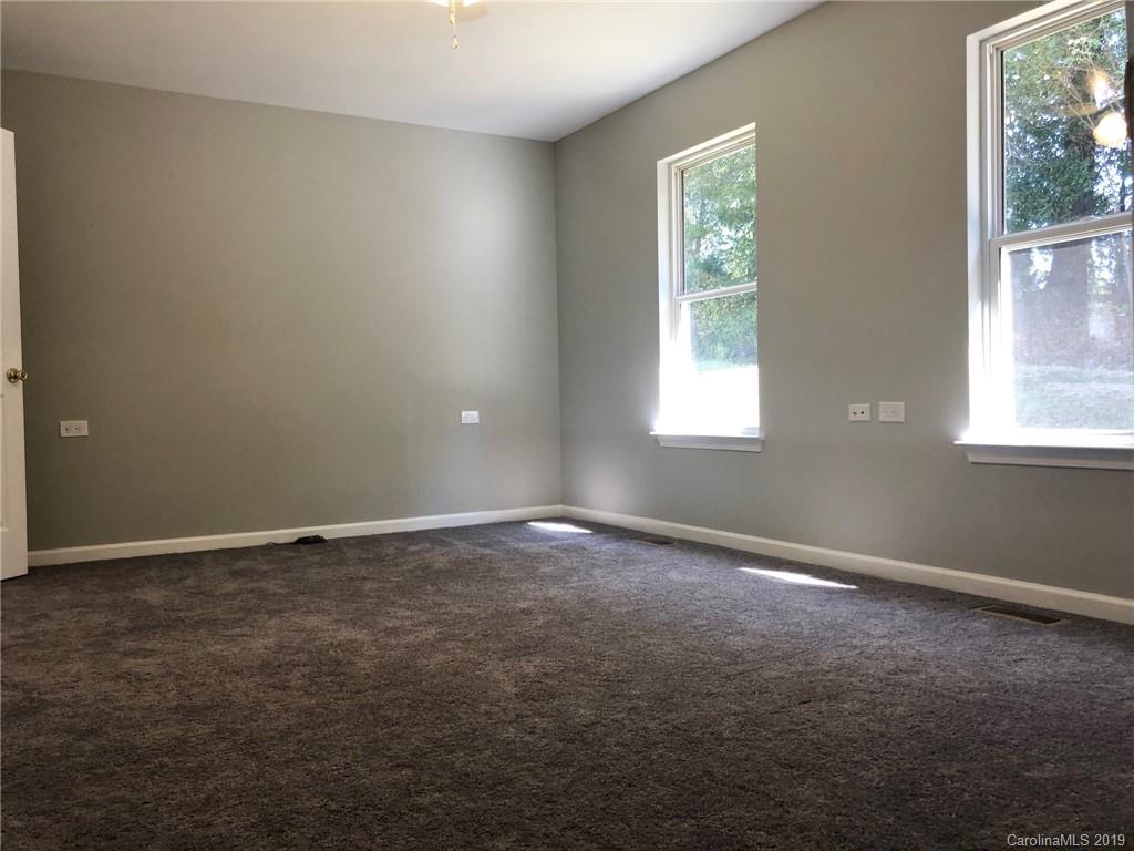 606 Willow Road Salisbury, NC 28147 - Photo 5 of 9