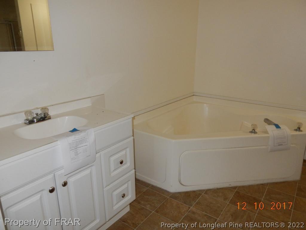 192 Vazquez Road Shannon, NC 28386 - Photo 6 of 10 Gallery Image 6