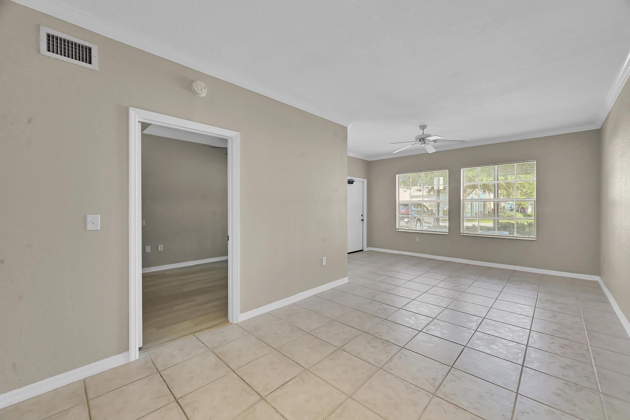 196 Southeast Kitching Circle Stuart, FL 34994 - Photo 4 of 27 Z63_3269