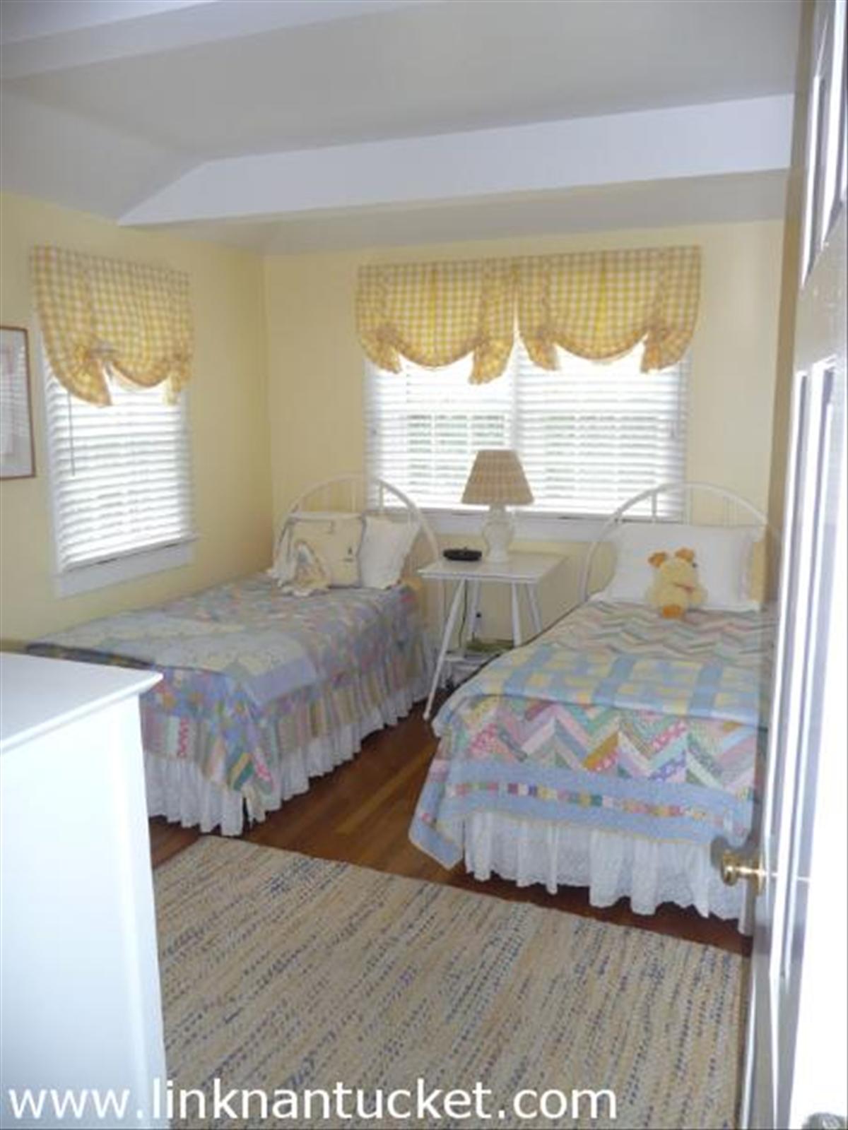 81 Baxter Road Nantucket, MA 02554 - Photo 11 of 13 Gallery Image 11