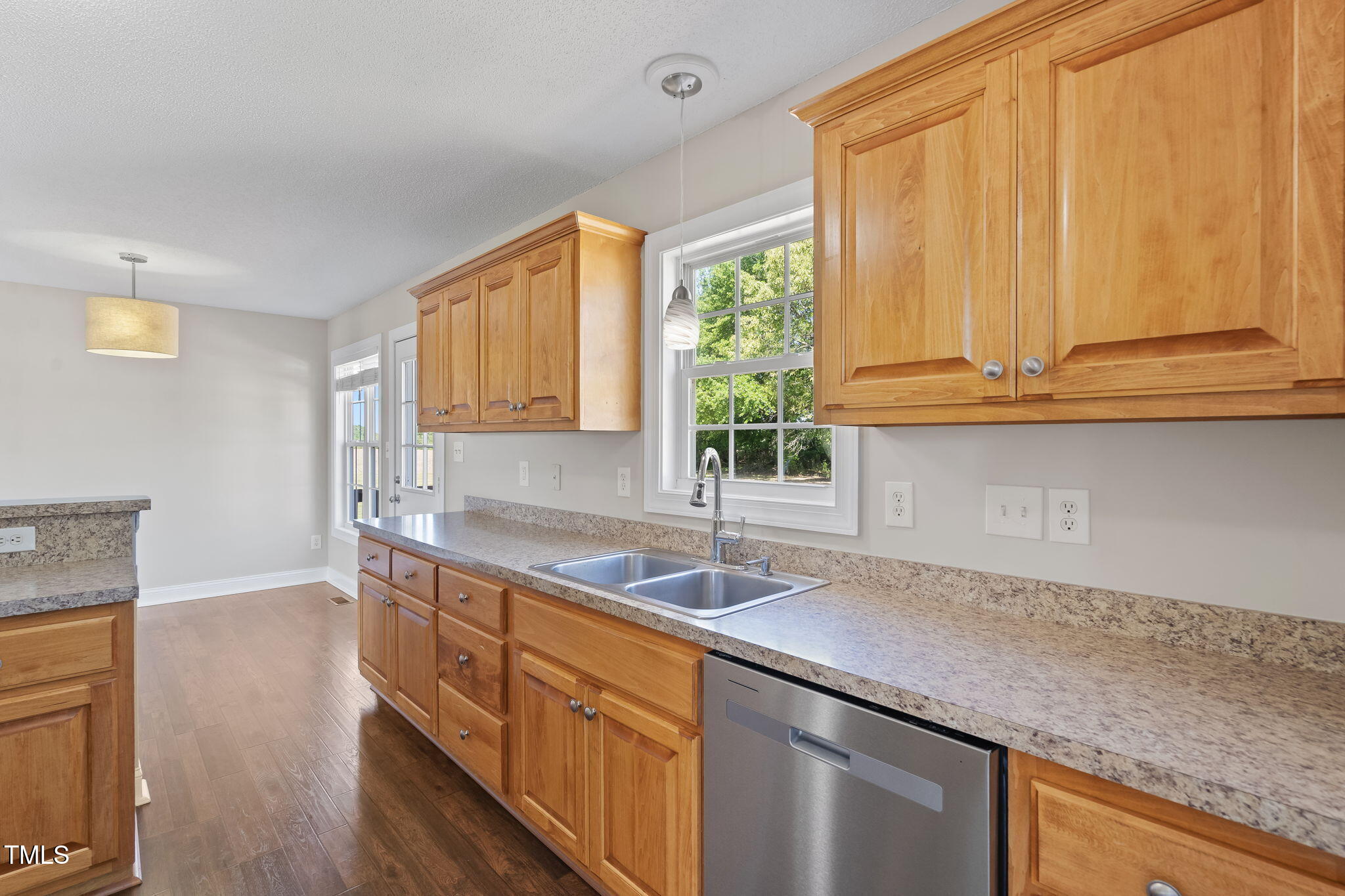 175 Bill Avery Road Coats, NC 27521 - Photo 12 of 32 21-web-or-mls-DSC01646