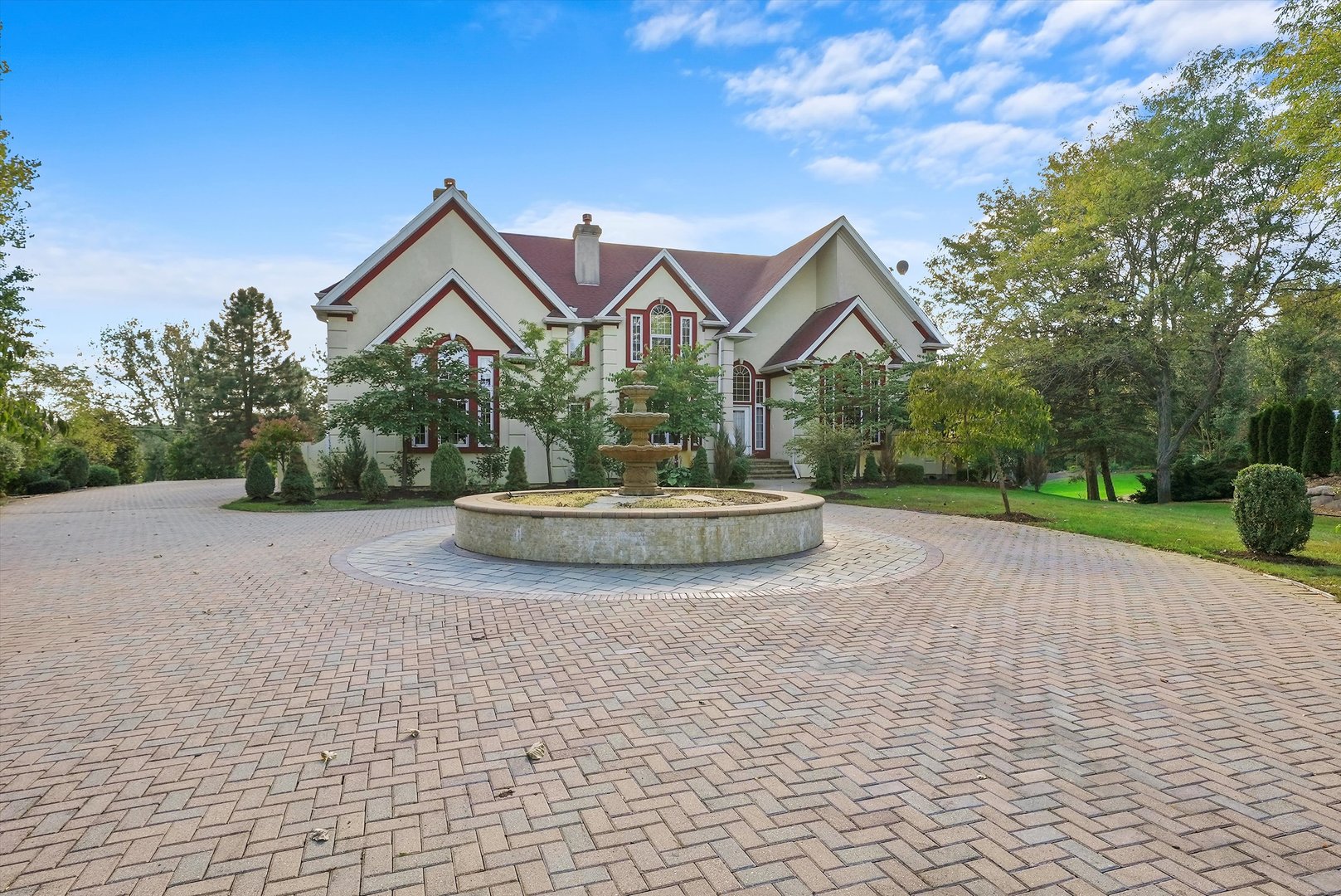 13220 Fox Lane Lemont, IL 60439 - Photo 3 of 43 a view of a house with a yard and a garden