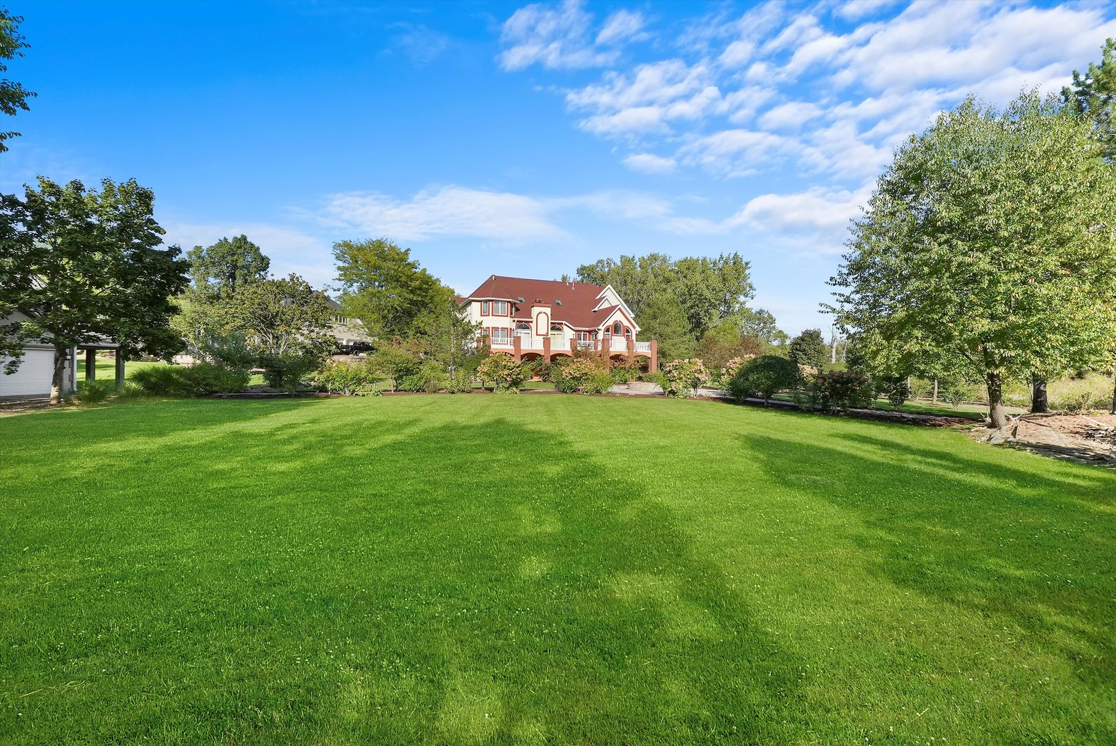 13220 Fox Lane Lemont, IL 60439 - Photo 37 of 43 a view of a field with grass and trees