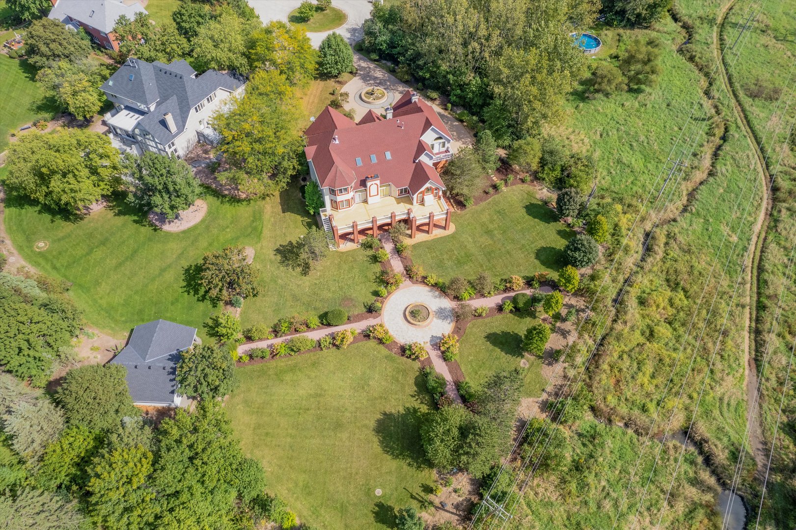 13220 Fox Lane Lemont, IL 60439 - Photo 42 of 43 an aerial view of residential house with outdoor space and trees all around