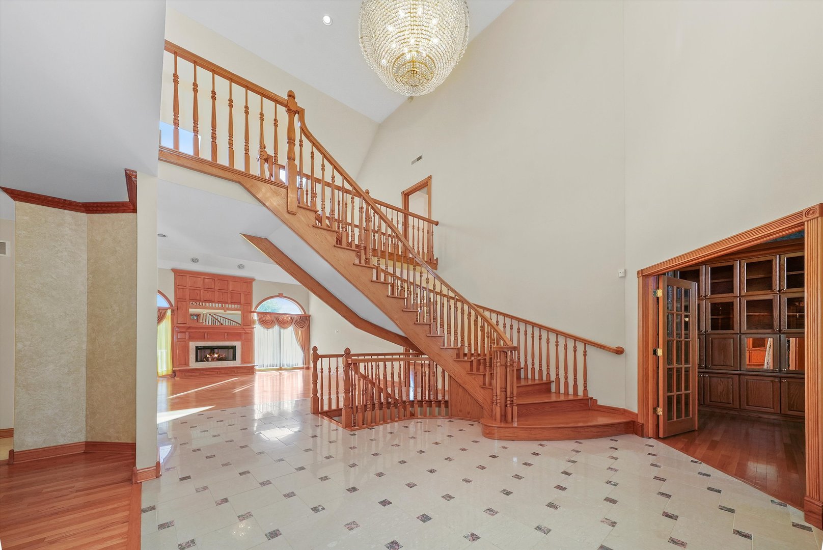 13220 Fox Lane Lemont, IL 60439 - Photo 5 of 43 a view of entryway and hall with wooden floor