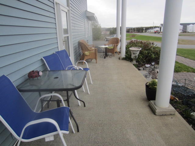411 Lake Shore Road Madawaska, ME 04773 - Photo 4 of 41 IMG_7070