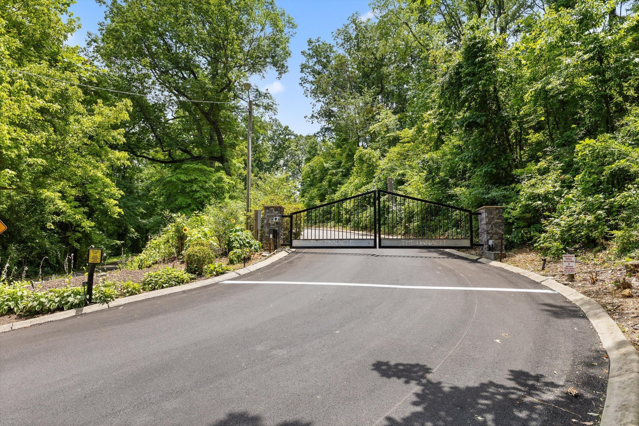 1131 Stringers Ridge Road, Unit 7H Chattanooga, TN 37405 - Photo 35 of 48 Gallery Image 35