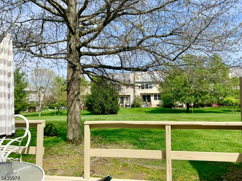 305 Marten Road Princeton, NJ 08540 - Photo 27 of 37