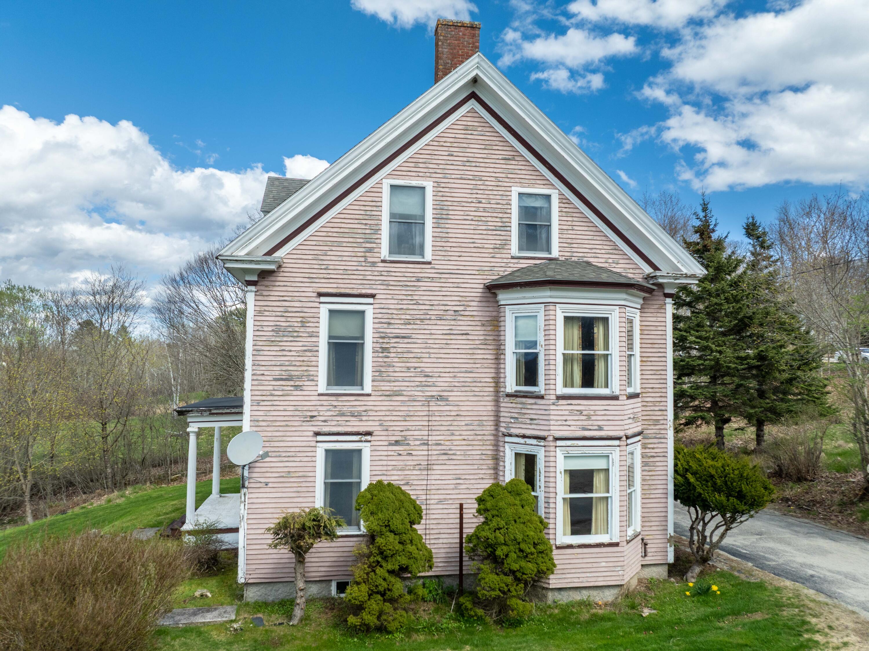 4 Elliot Street Machias, ME 04654 - Photo 16 of 73 4 Elliot St. Machias (12 of 30)
