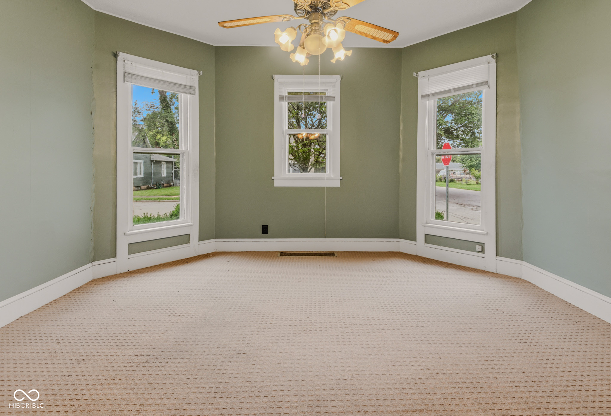 1902 Gilmore Street Columbus, IN 47201 - Photo 11 of 24