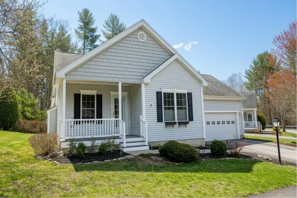 $669,000 | 4 Haley Court, Londonderry, NH 03053