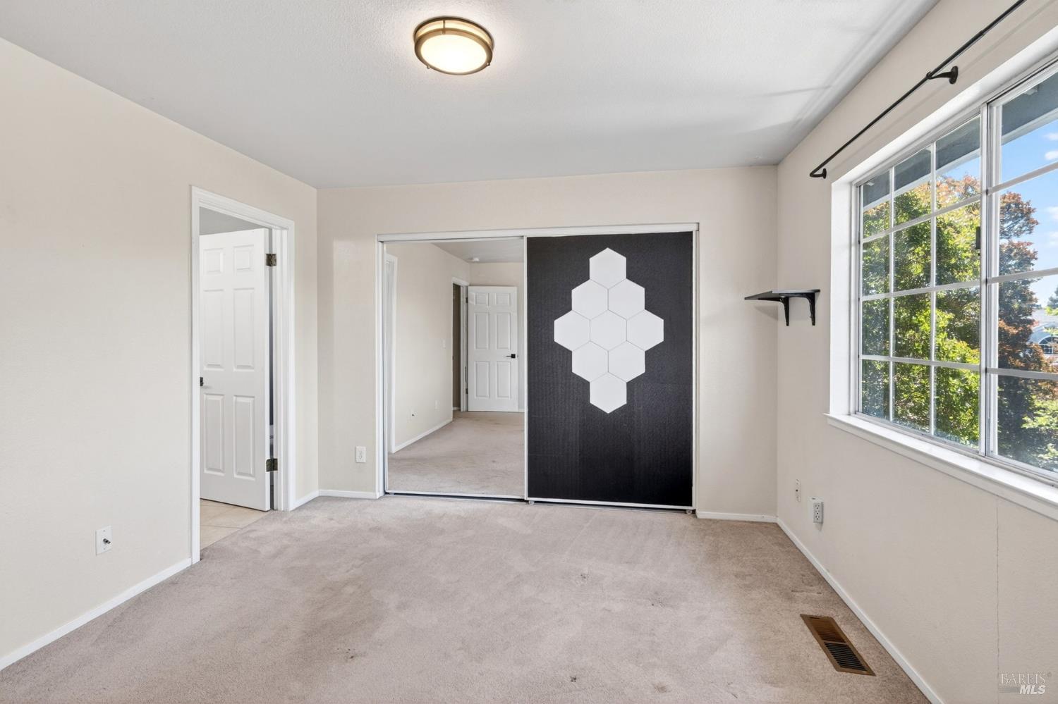 1780 Marlow Road Santa Rosa, CA 95401 - Photo 5 of 33