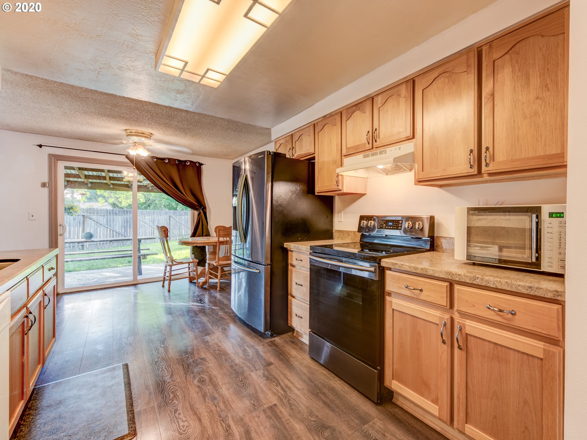 532 South 51st Place Springfield, OR 97478 - Photo 4 of 27