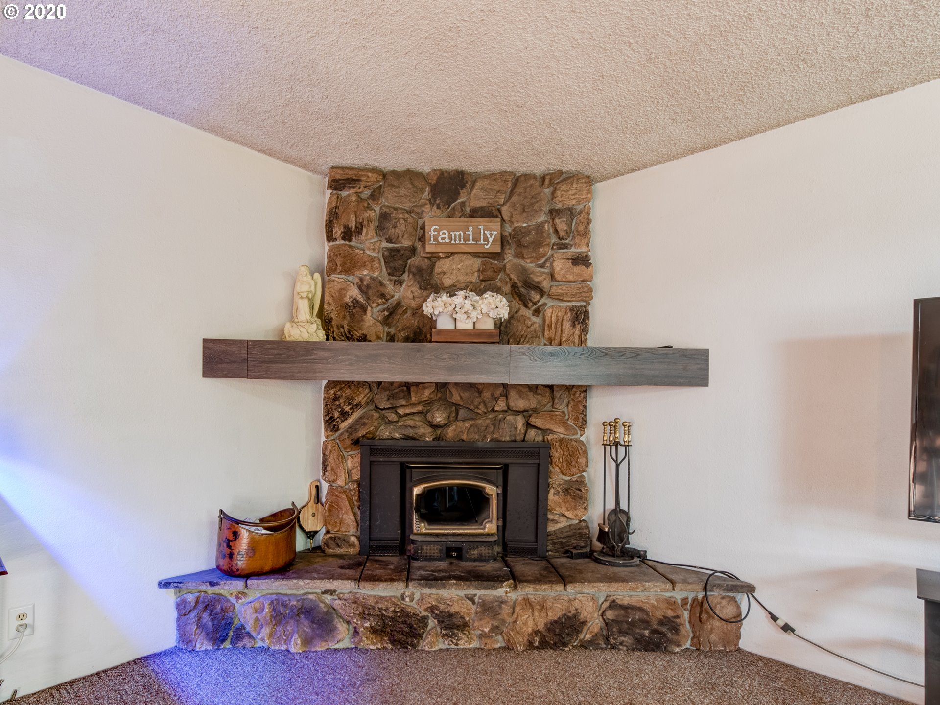 532 South 51st Place Springfield, OR 97478 - Photo 10 of 27
