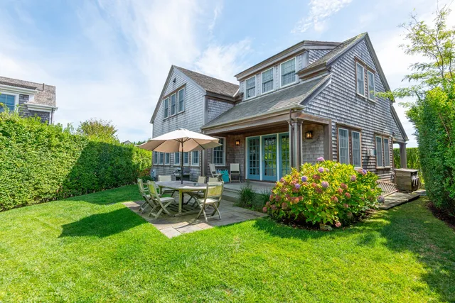 $8,650,000 | 15 Gingy Lane, Nantucket, MA 02554