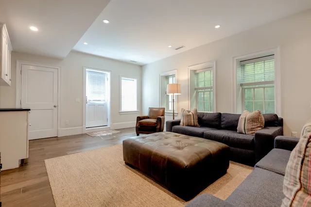 $8,650,000 | 15 Gingy Lane, Nantucket, MA 02554