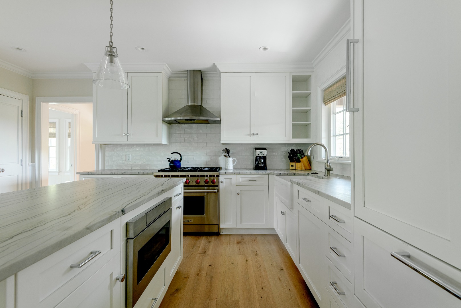 15 Gingy Lane Nantucket, MA 02554 - Photo 43 of 47 Cottage Kitchen