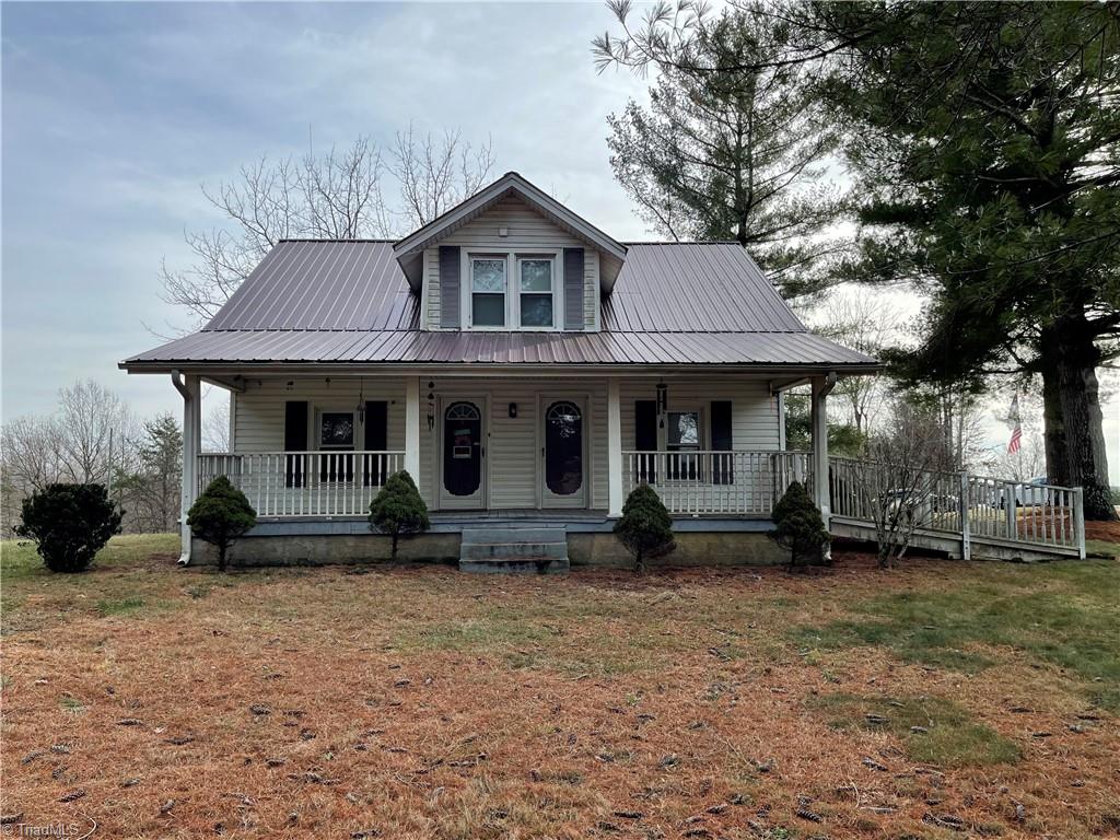 1041 Jackson Road Westfield, NC 27053 - Photo 1 of 32 Front of Home