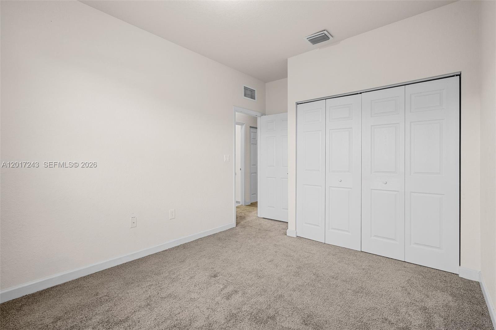 9243 Southwest 170th Avenue Miami, FL 33196 - Photo 21 of 36