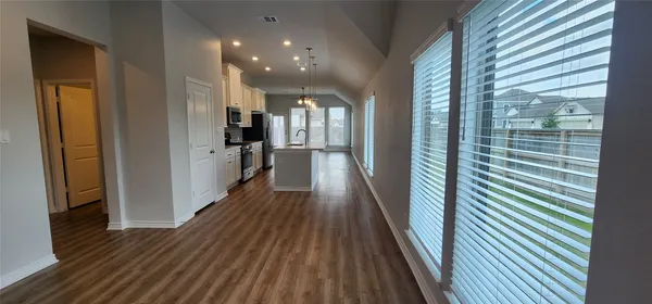 $2,299 | 340 Banyon Drive, Georgetown, TX 78628