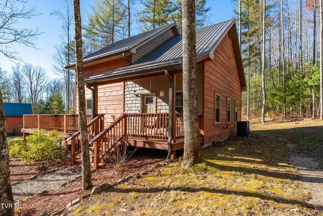 $385,000 | 1769 Dennis Cove Road, Hampton, TN 37658