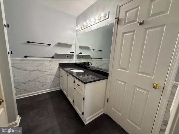 $215,000 | 5809 Hidden Lake Drive, Harrisburg, PA 17111